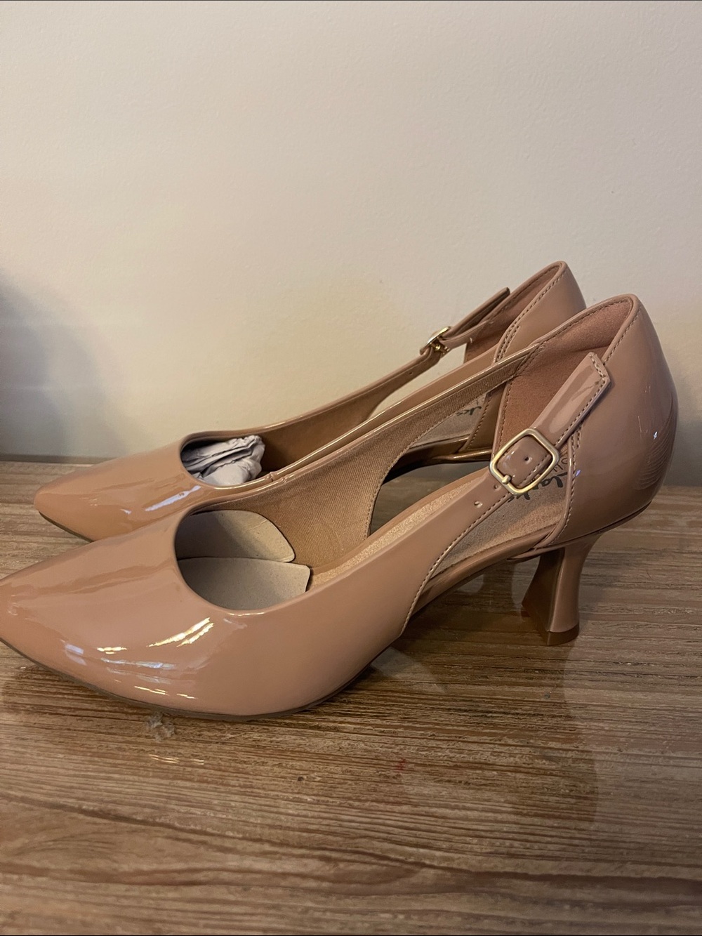 Clarks Nude Patent Slingback Heels with Buckle